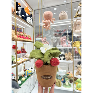 Plushf - Strawberry plant plush